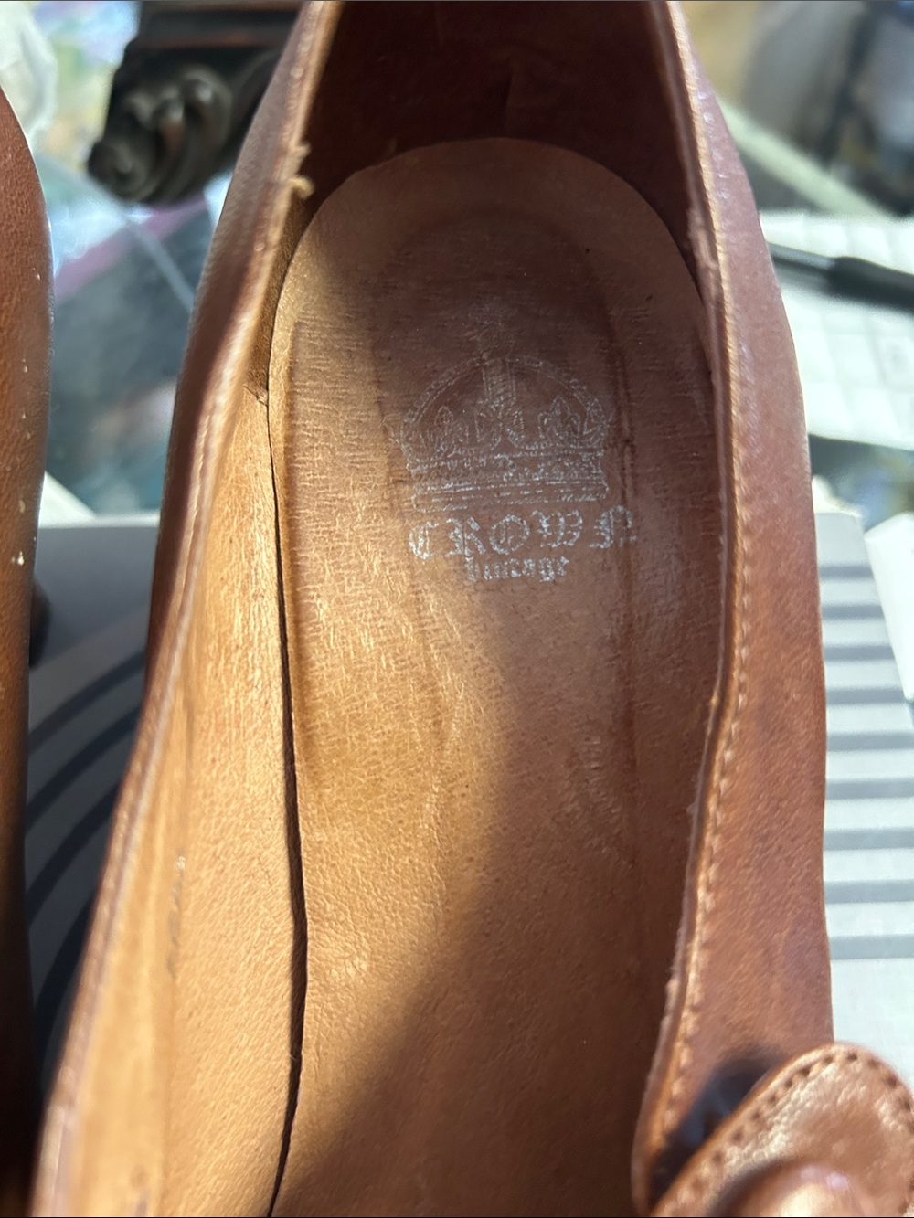 Crown Vintage Brown Leather Mary Jane Flats with Button Straps - Picture 3 of 7